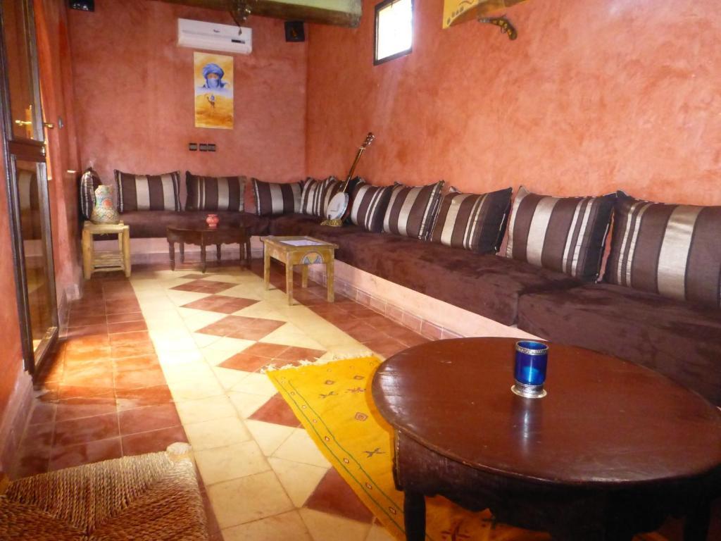 Kasbah La Cigogne Bed & Breakfast เอท เบน ฮัดโด ภายนอก รูปภาพ