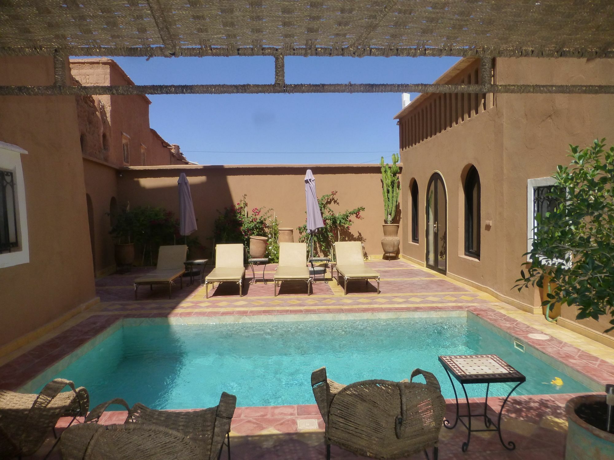 Kasbah La Cigogne Bed & Breakfast เอท เบน ฮัดโด ภายนอก รูปภาพ